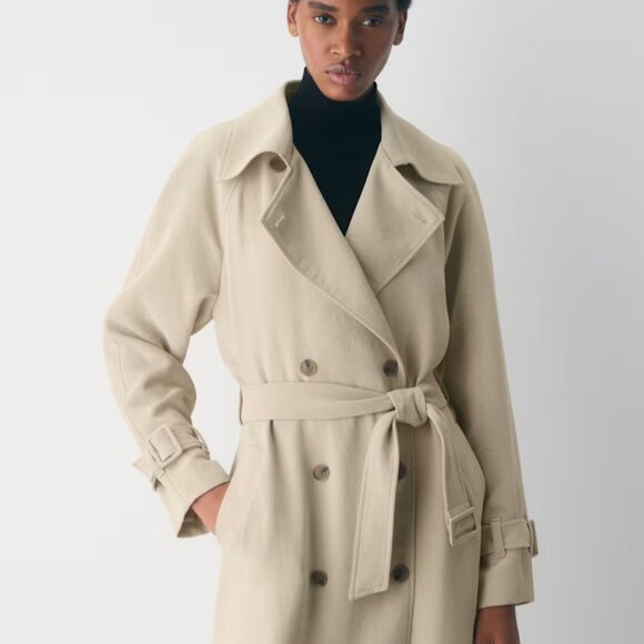 NWT Aritzia The Magnolia Trench Coat - Crepette Marcona Beige S - Picture 1 of 12